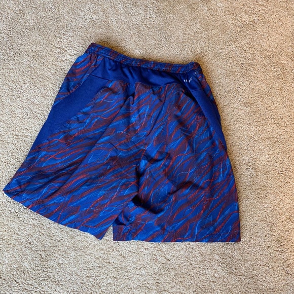 Nike DRI-FIT running workout shorts - Picture 5 of 6